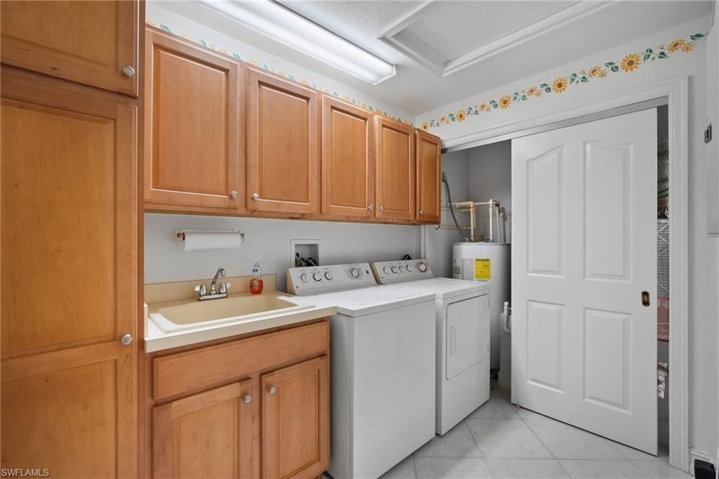 8196 Saratoga Dr, Unit 503, Naples, FL 34113 Photo
