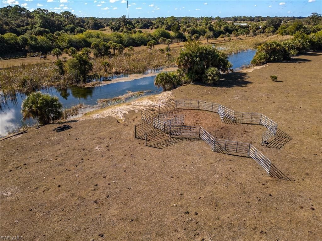 18201 Persimmon Ridge Rd, Alva, FL 33920 Photo