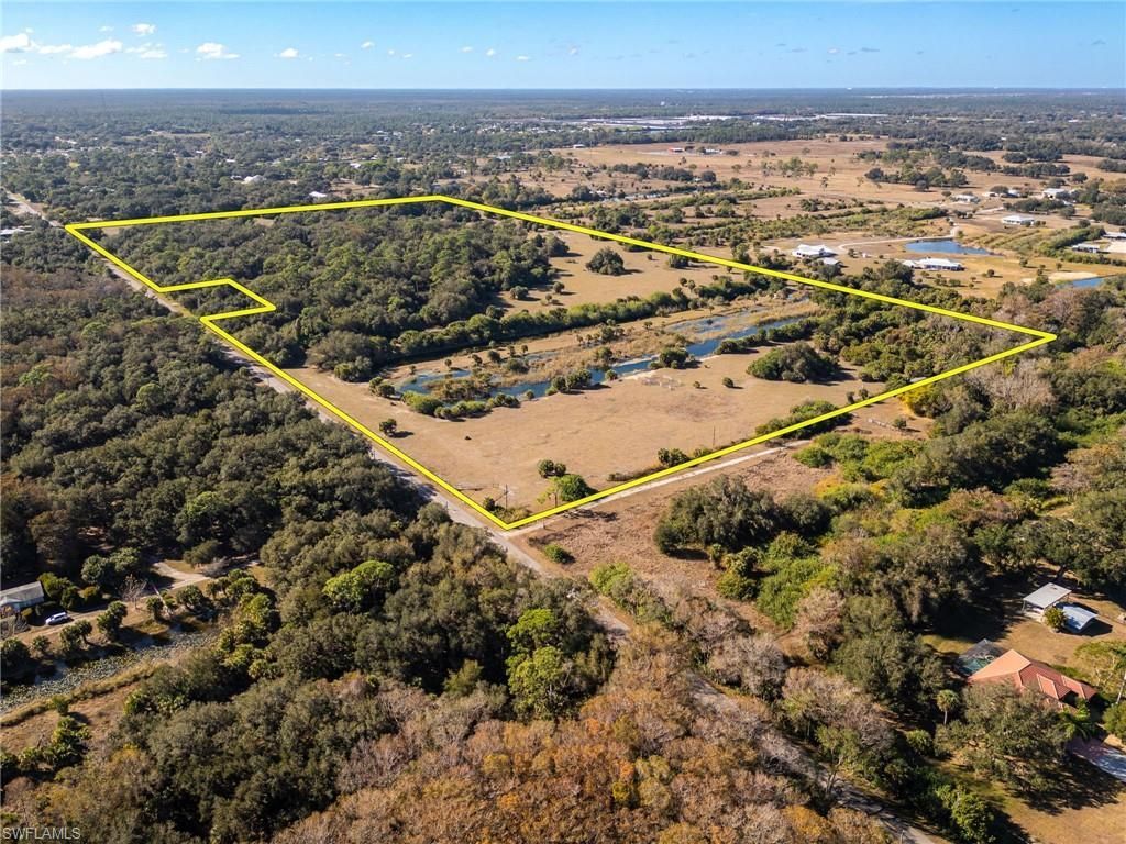 18201 Persimmon Ridge Rd, Alva, FL 33920 Photo