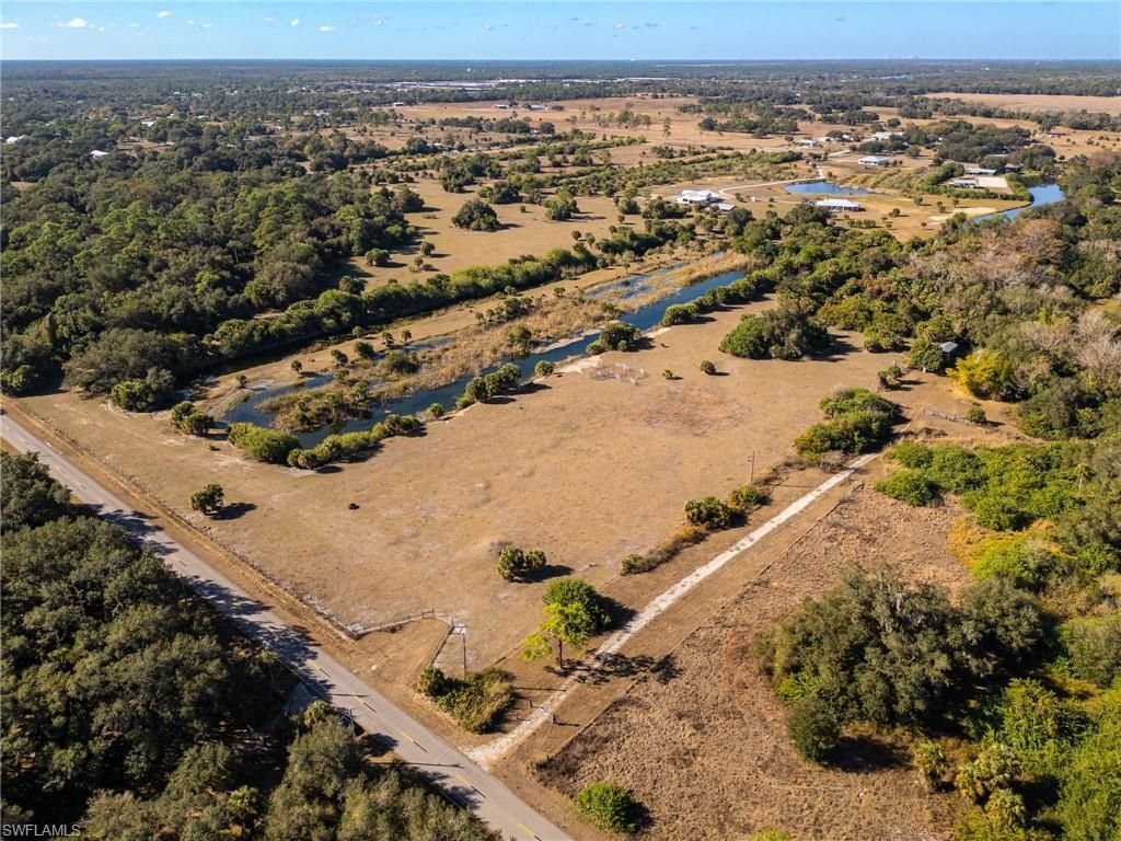 18201 Persimmon Ridge Rd, Alva, FL 33920 Photo