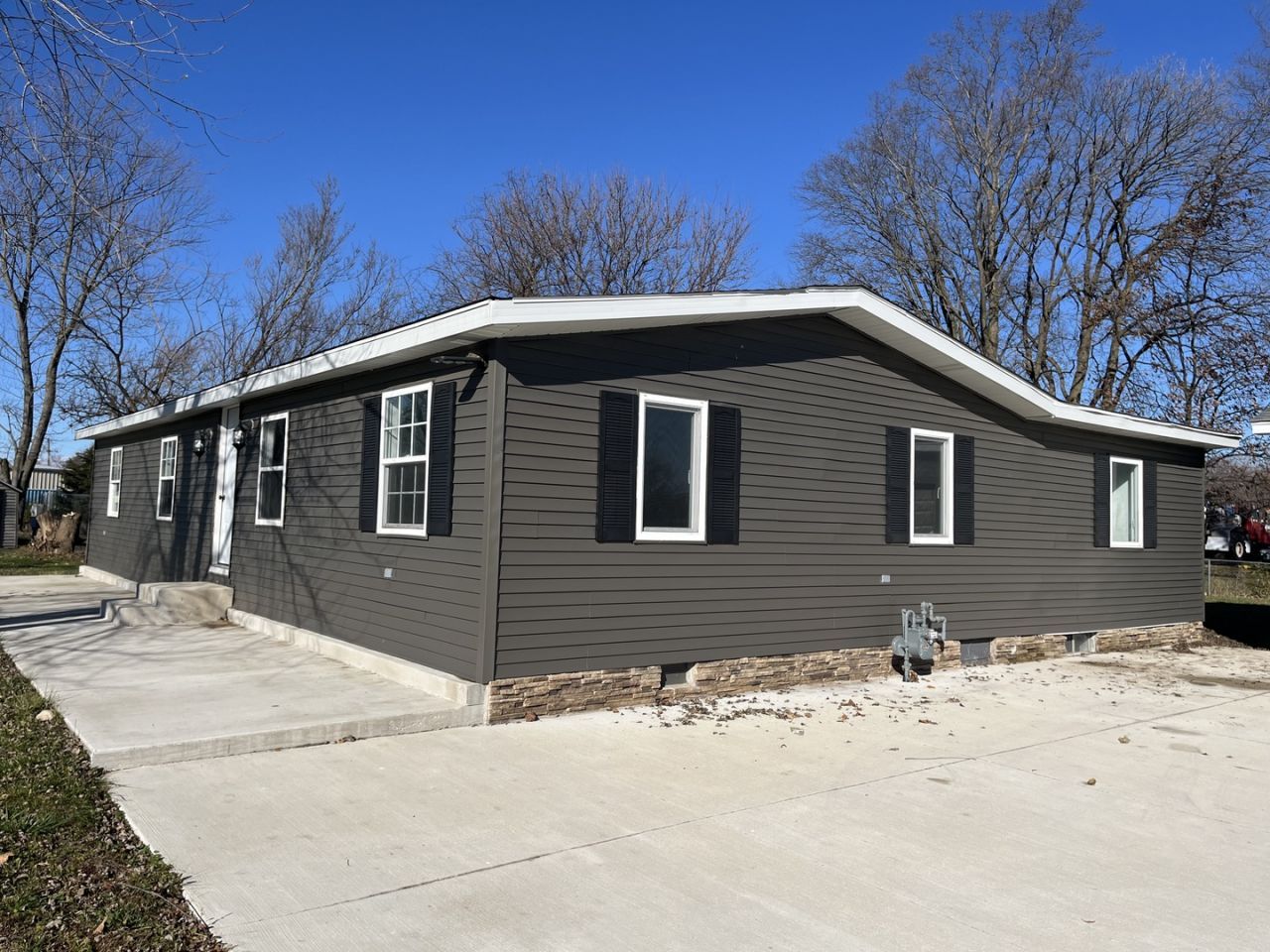 1351 N 4483rd Road, Earlville, IL 60518 Main Photo