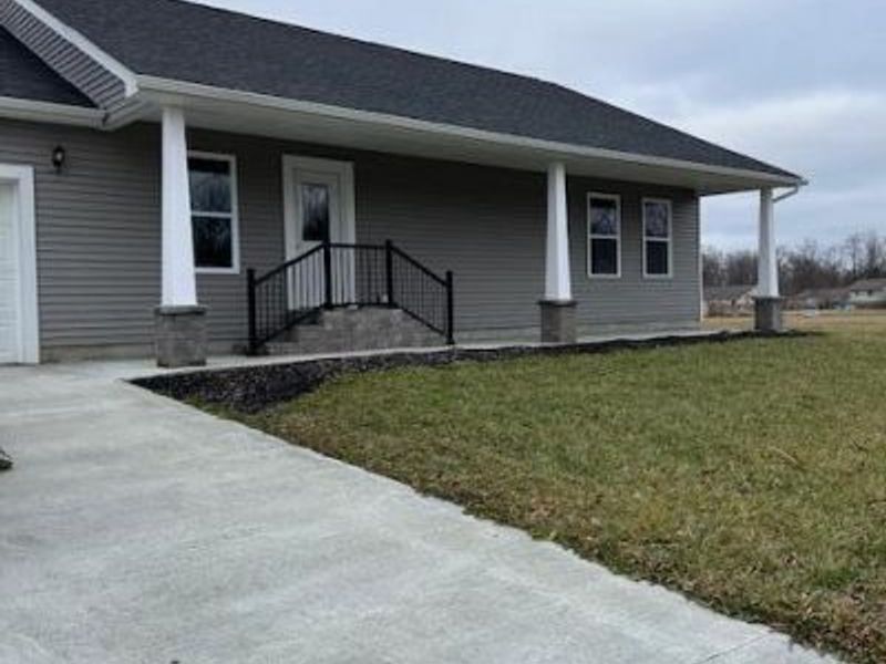 173 Lincoln Place, North Lewisburg, OH 43060 Photo 3