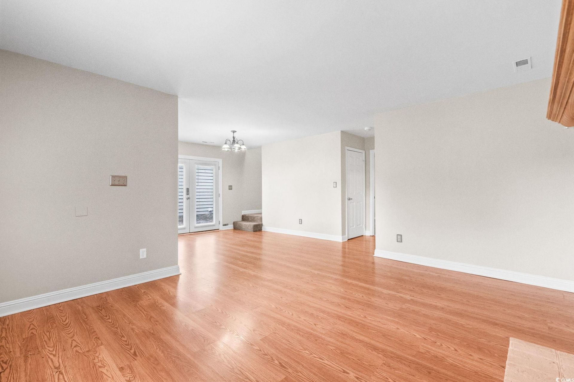 6517 Valene Ct. Photo 5