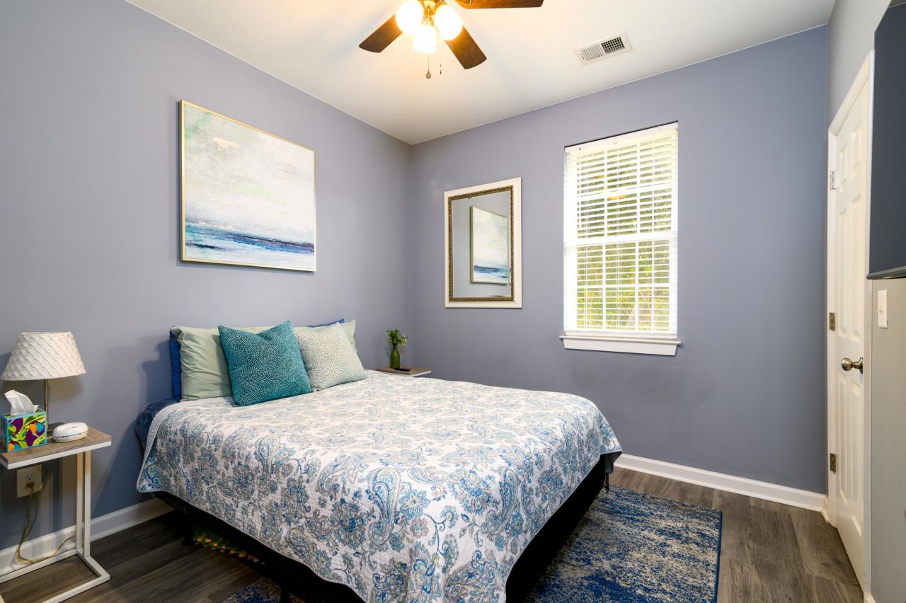 1050 Ben Road Photo 16