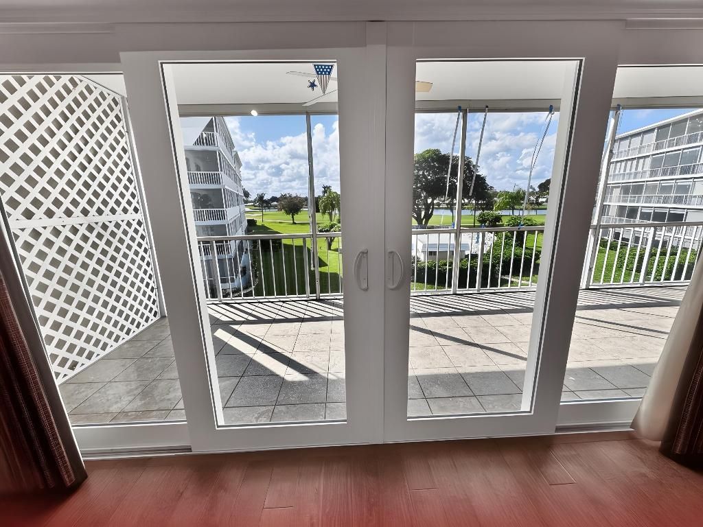 145 Atlantis Boulevard, Unit 302, Atlantis, FL 33462 Photo