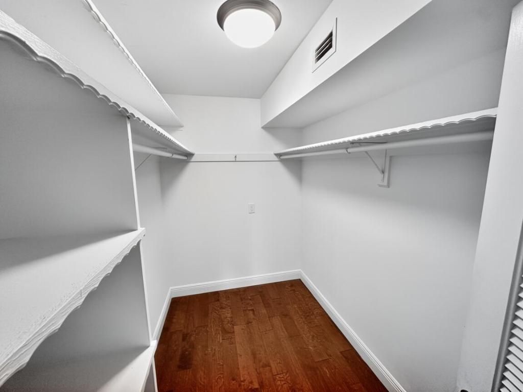 145 Atlantis Boulevard, Unit 302, Atlantis, FL 33462 Photo