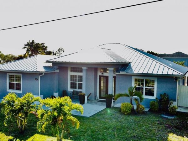 2092 SW Airoso Boulevard, Port Saint Lucie, FL 34984