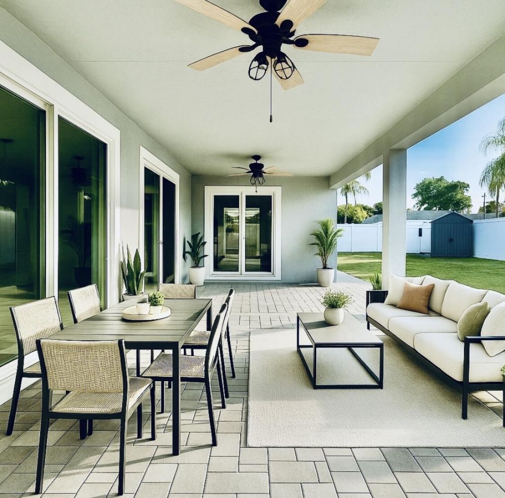 2092 SW Airoso Boulevard, Port Saint Lucie, FL 34984 Photo