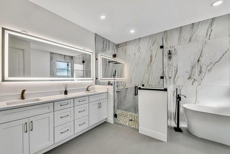 2092 SW Airoso Boulevard, Port Saint Lucie, FL 34984 Photo