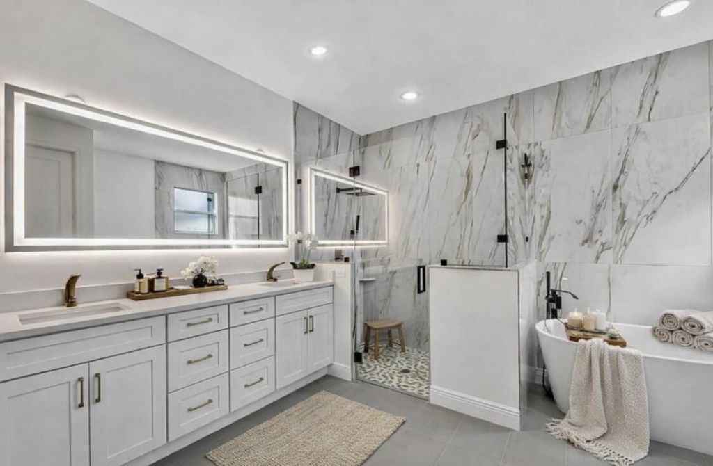 2092 SW Airoso Boulevard, Port Saint Lucie, FL 34984 Photo