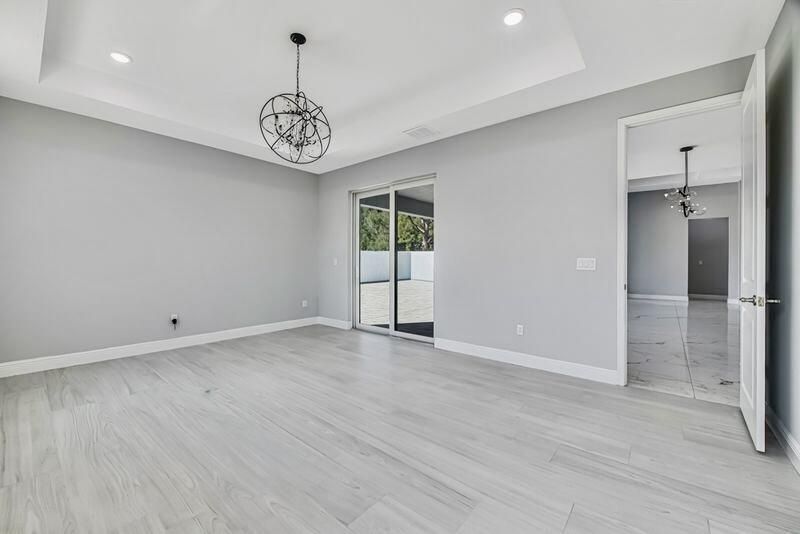 2092 SW Airoso Boulevard, Port Saint Lucie, FL 34984 Photo