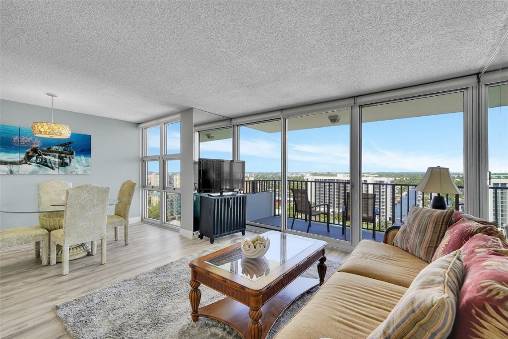 531 N Ocean Boulevard, Unit 1701, Pompano Beach, FL 33062 Photo