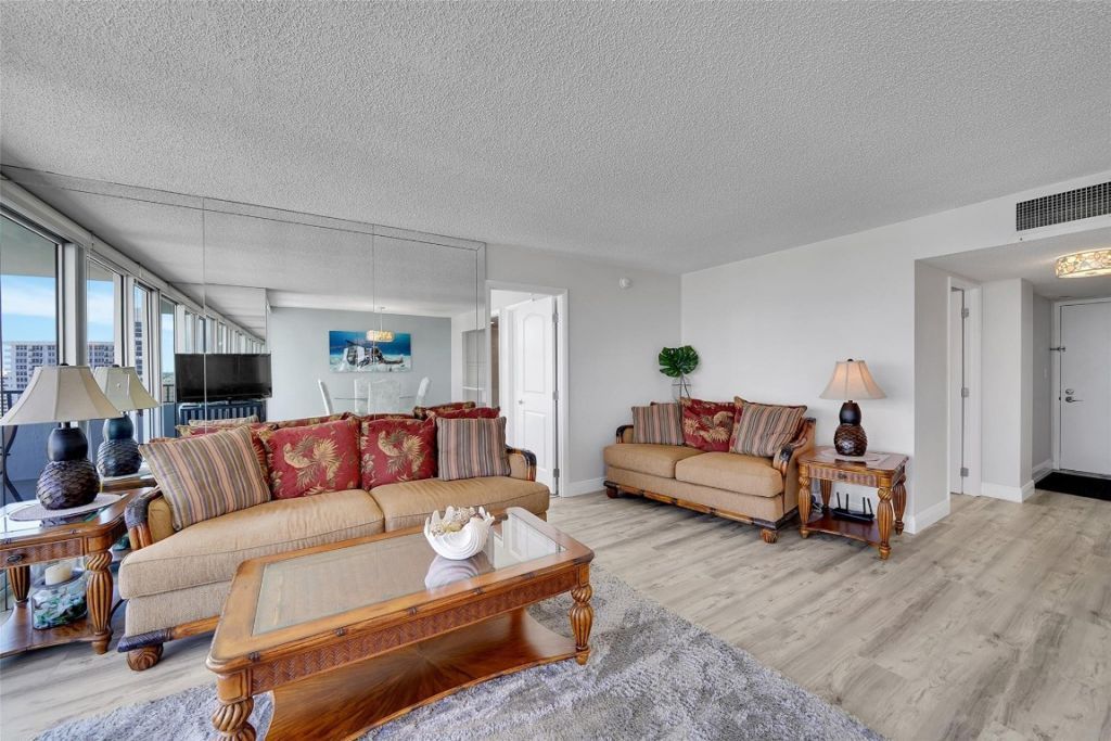 531 N Ocean Boulevard, Unit 1701, Pompano Beach, FL 33062 Photo