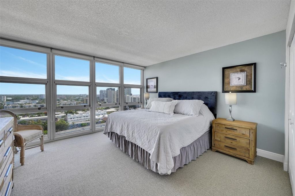 531 N Ocean Boulevard, Unit 1701, Pompano Beach, FL 33062 Photo