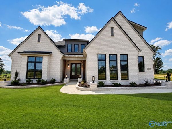 27565 Spyglass Lane, Athens, AL 35613