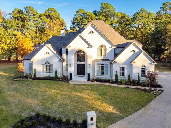 35 Sologne Circle, Little Rock, AR 72223