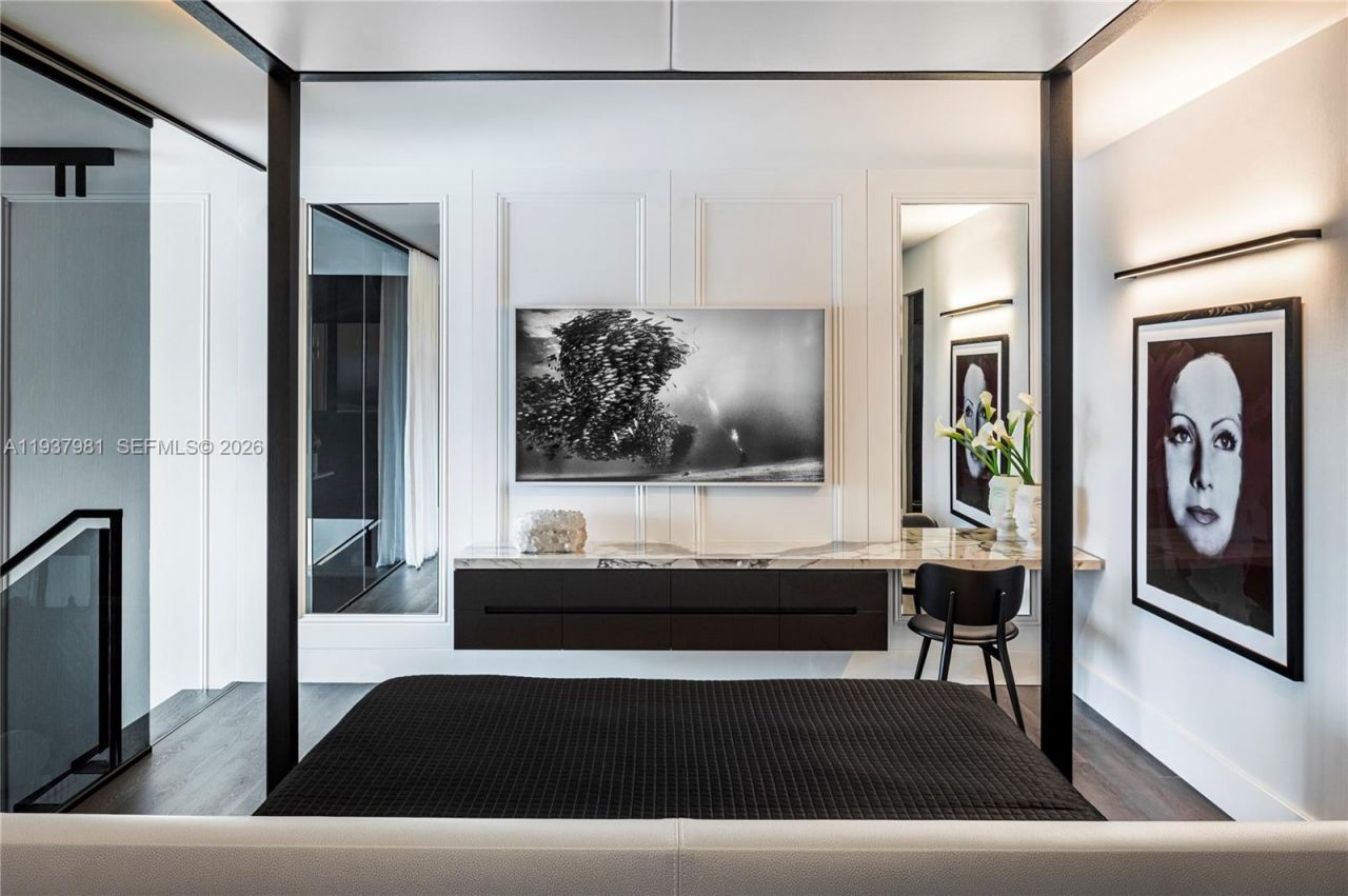 1040 Biscayne Blvd , Unit 2202, Miami, FL 33132 Photo