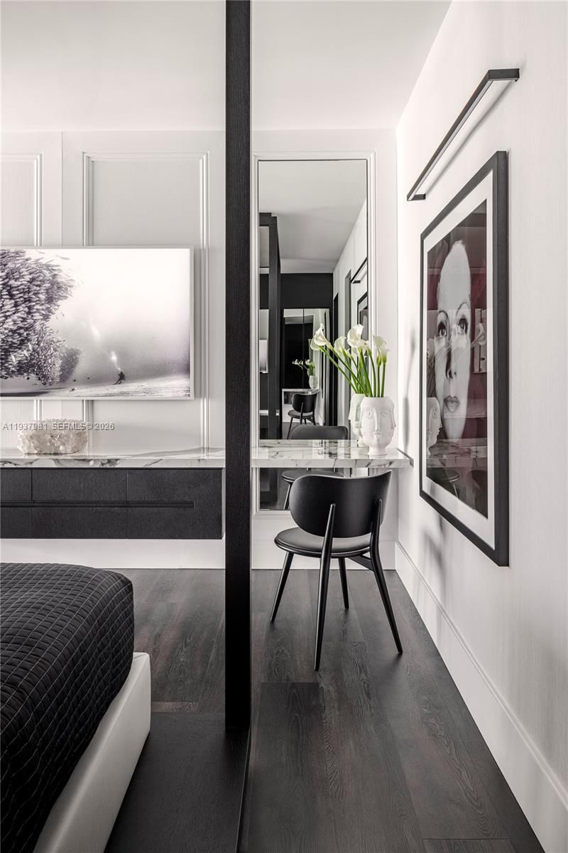 1040 Biscayne Blvd , Unit 2202, Miami, FL 33132 Photo