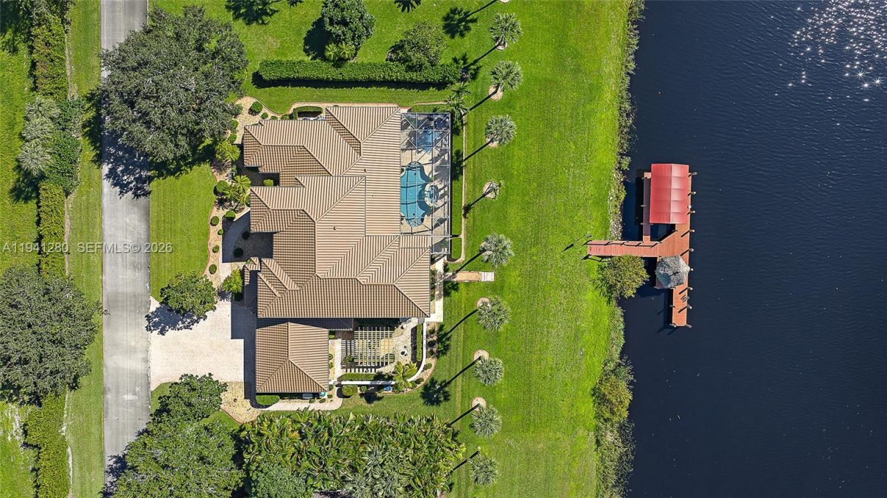 2618 SW River Shore Dr, Port Saint Lucie, FL 34984 Photo