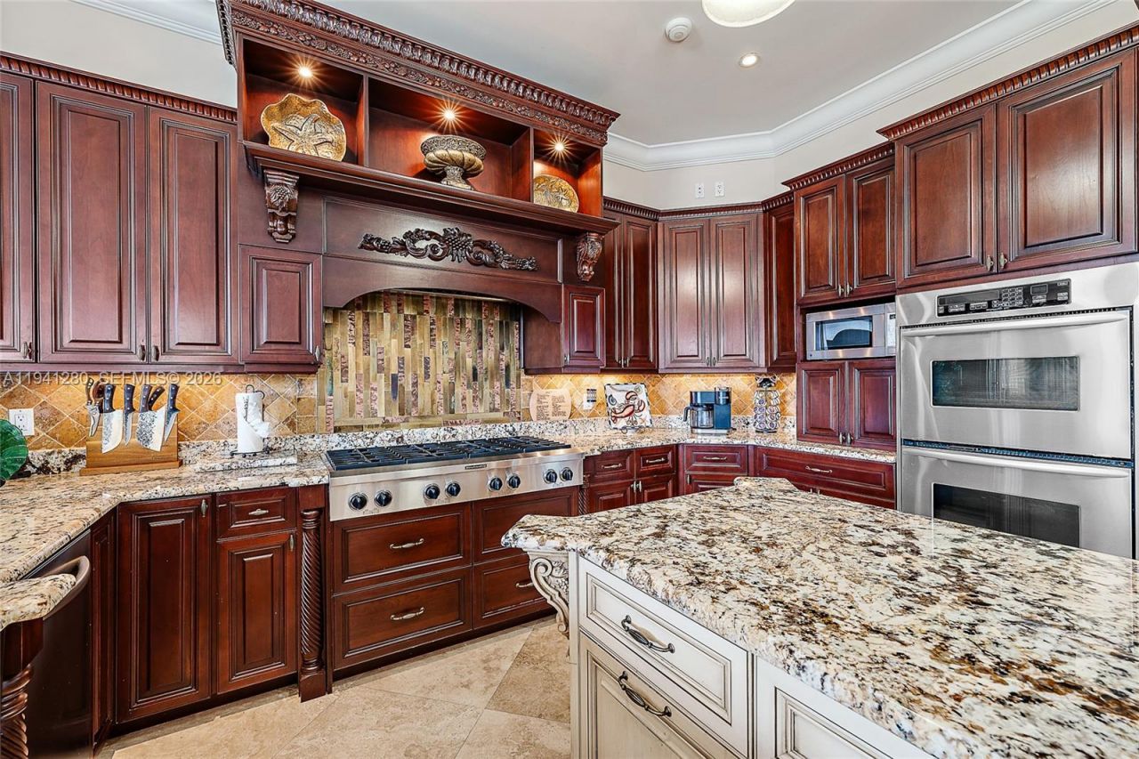 2618 SW River Shore Dr, Port Saint Lucie, FL 34984 Photo