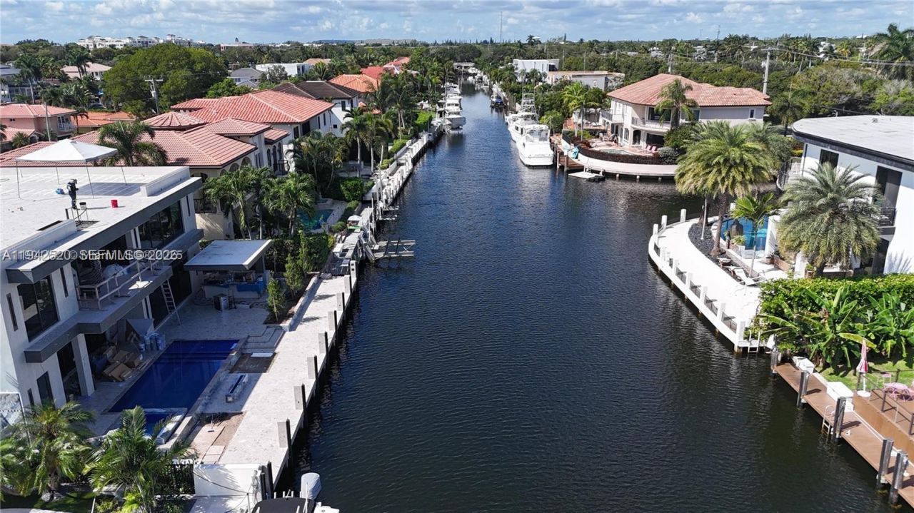 2511 NE 48th Ct, Lighthouse Point, FL 33064 Photo