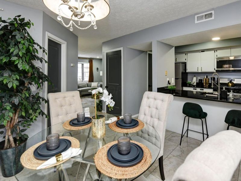 321 Northgate Court, Unit B, Westerville, OH 43081 Photo 8