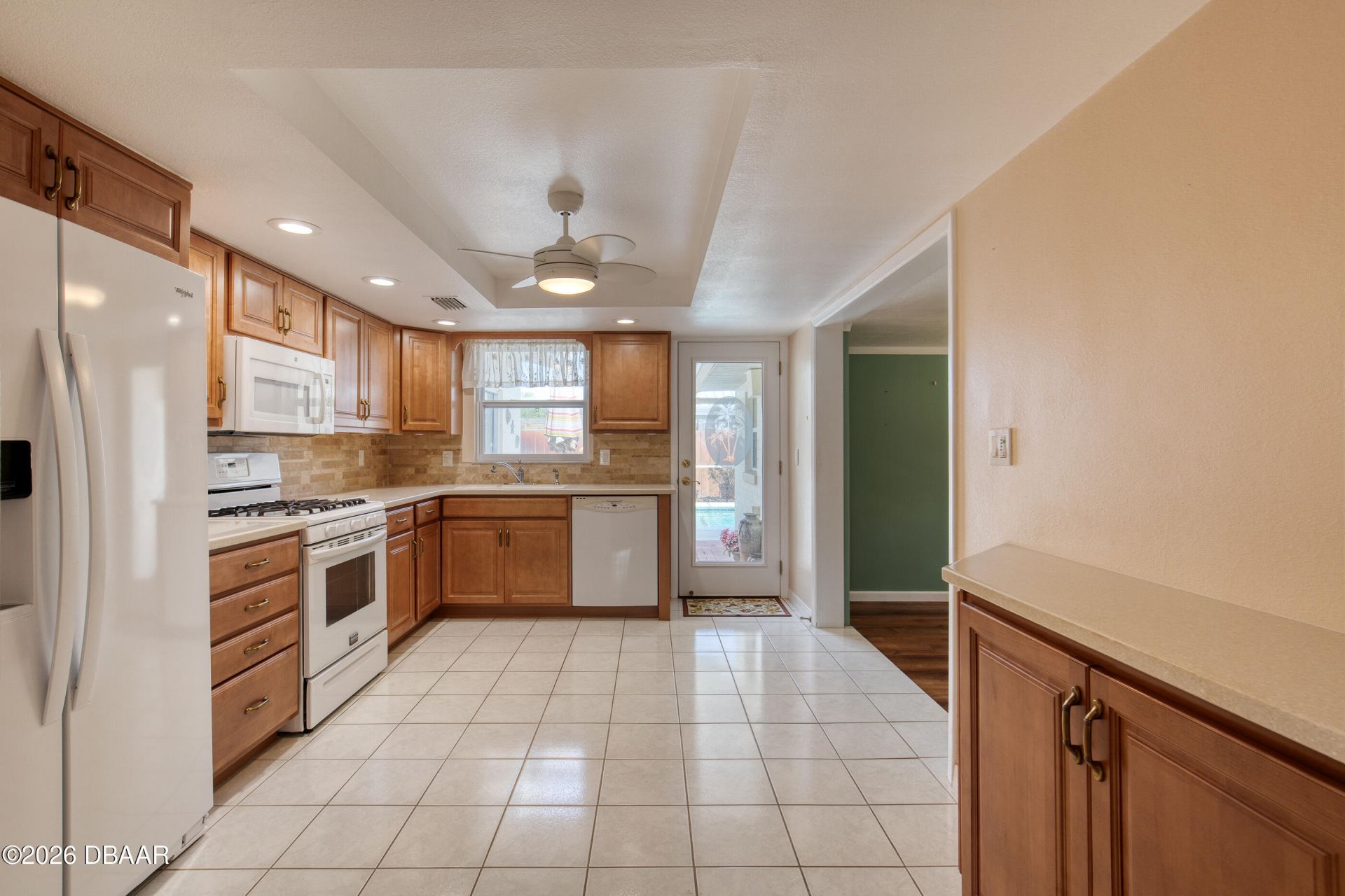 908 E 2nd Avenue, New Smyrna Beach, FL 32169 Photo