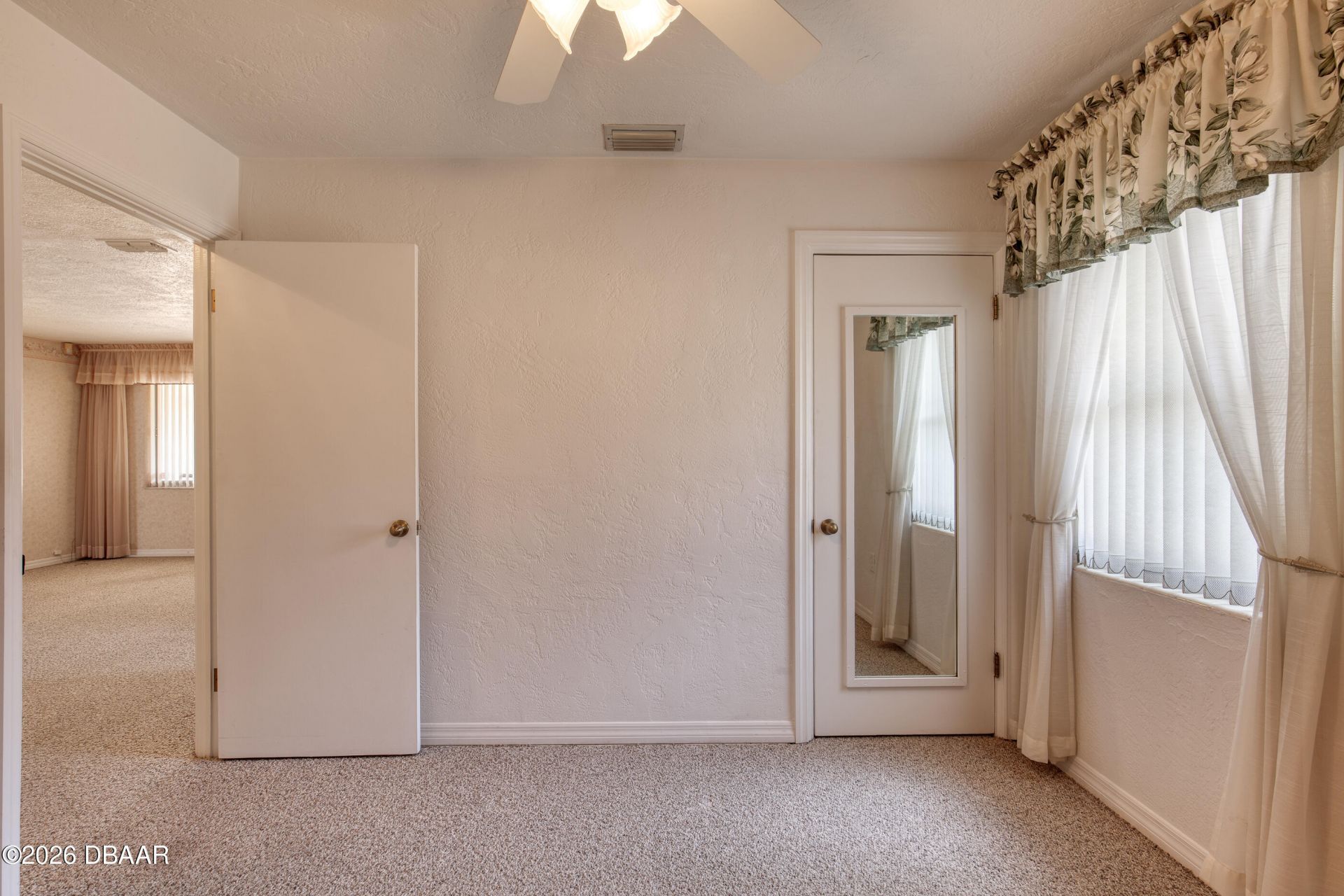 908 E 2nd Avenue, New Smyrna Beach, FL 32169 Photo