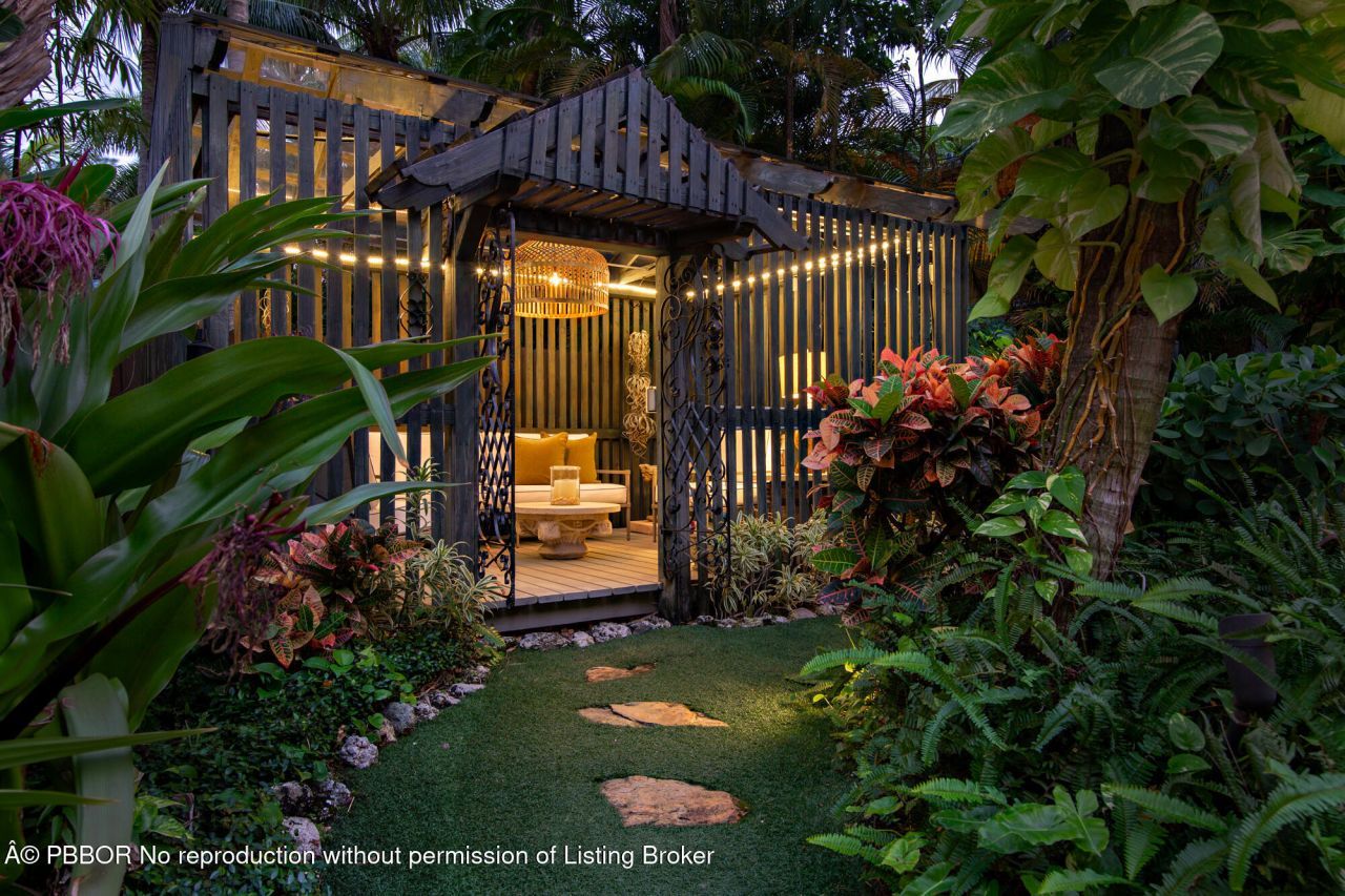 746 Upland Road, West Palm Beach, FL 33401 Photo