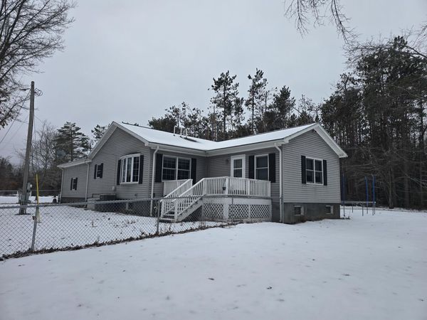 11280 Elk Drive, Atlanta, MI 49709