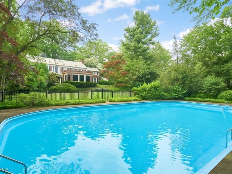 2166 Ridgewood Road, Akron, OH 44313 Photo 5