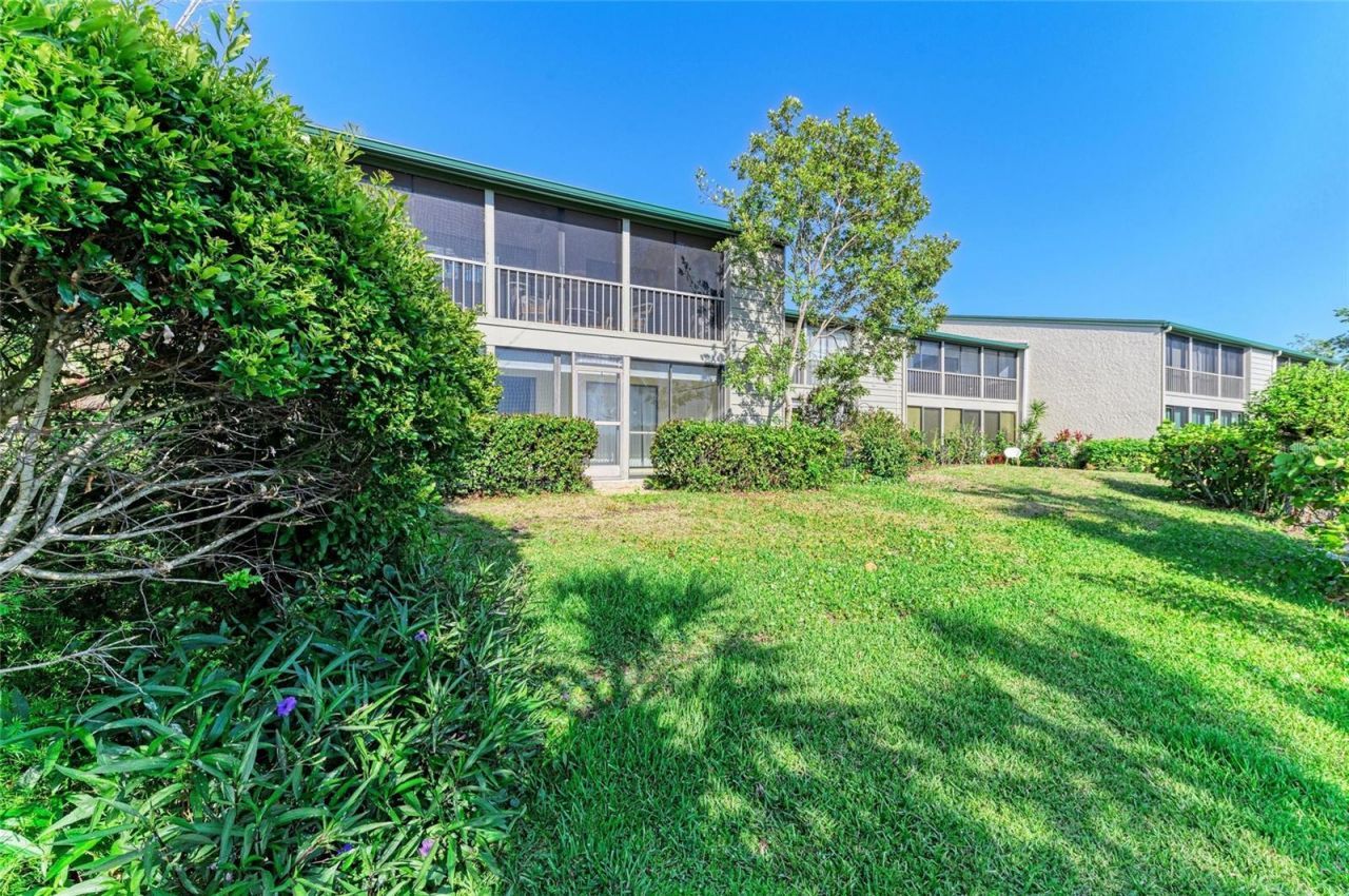 1617 Bayhouse Court, Unit 121, Sarasota, FL 34231 Photo