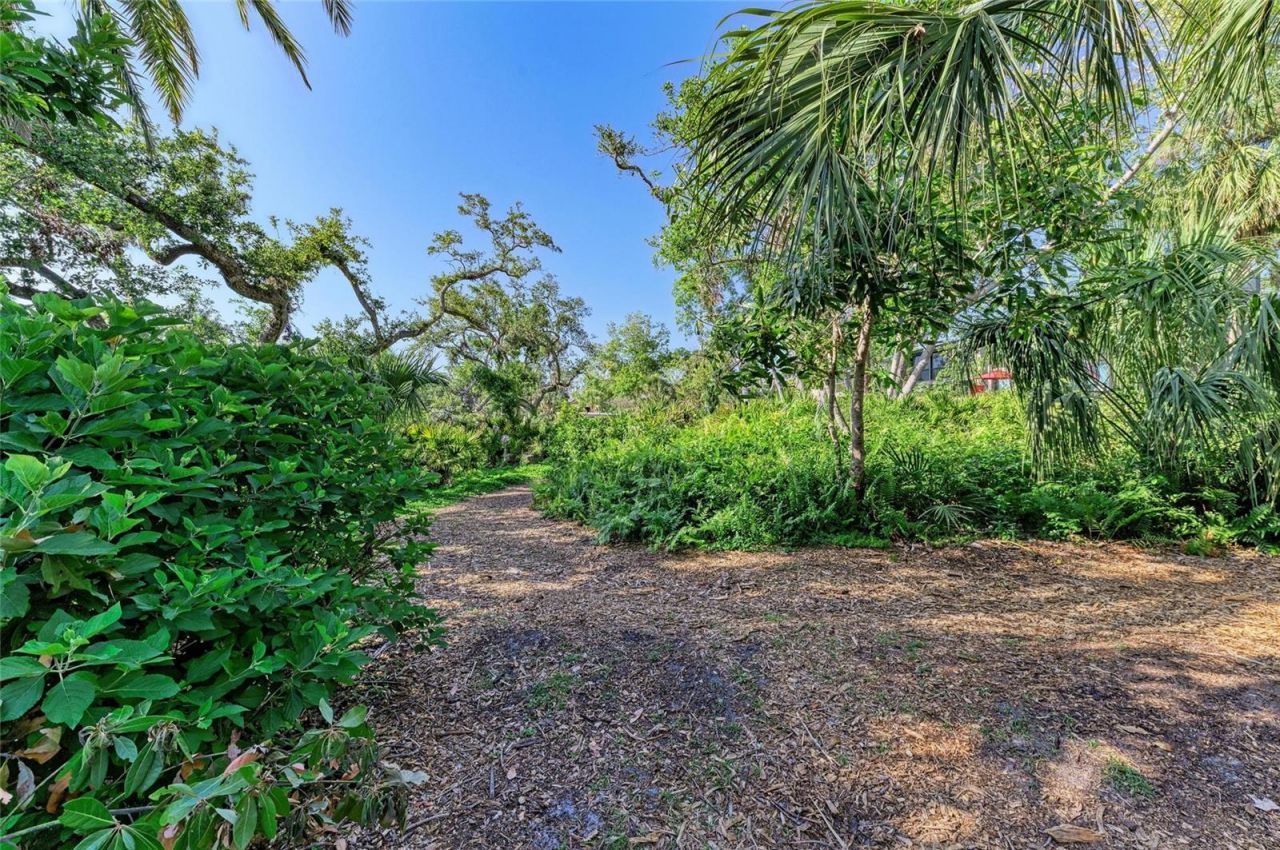 1617 Bayhouse Court, Unit 121, Sarasota, FL 34231 Photo