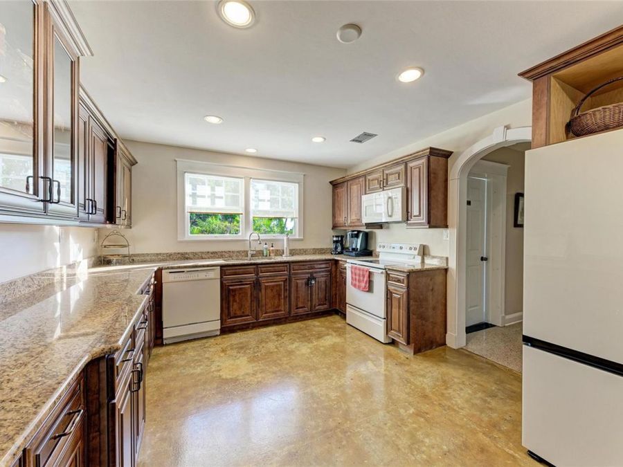 Property Image 68
