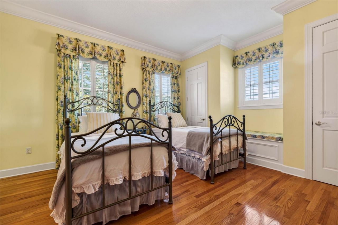 7917 Bayou Club Boulevard, Seminole, FL 33777 Photo