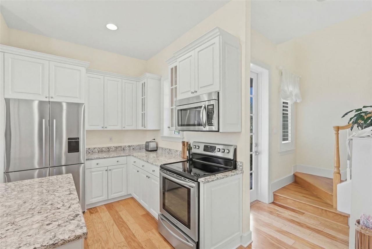 7917 Bayou Club Boulevard, Seminole, FL 33777 Photo