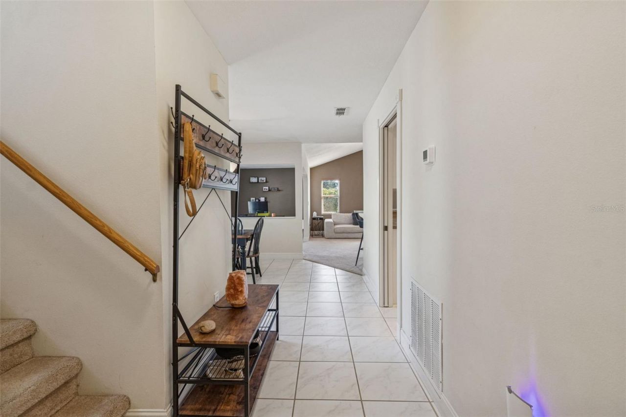 4181 Center Pointe Circle, Unit 91B, Sarasota, FL 34233 Photo