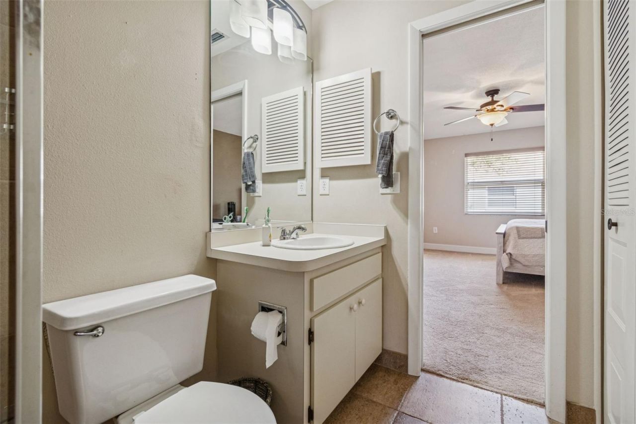 4181 Center Pointe Circle, Unit 91B, Sarasota, FL 34233 Photo