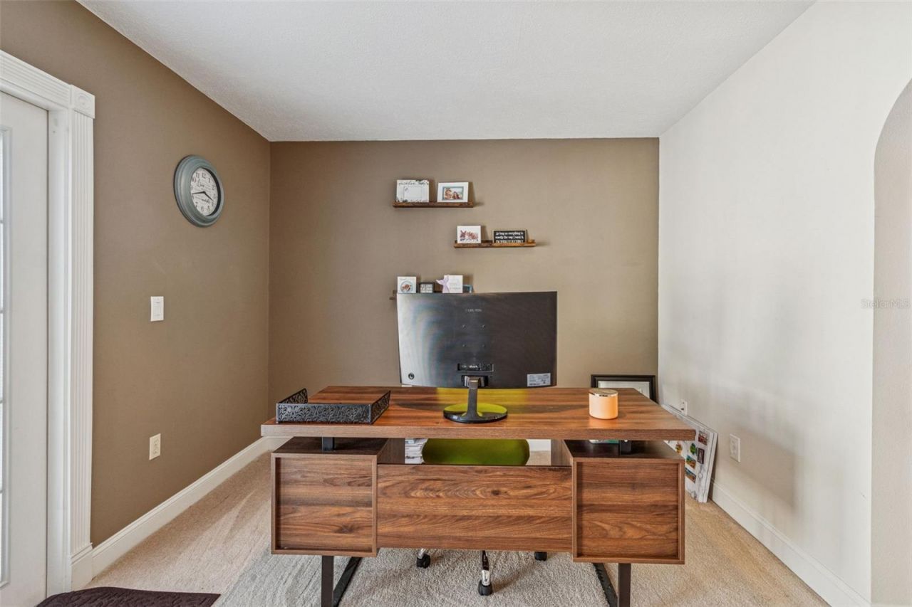 4181 Center Pointe Circle, Unit 91B, Sarasota, FL 34233 Photo