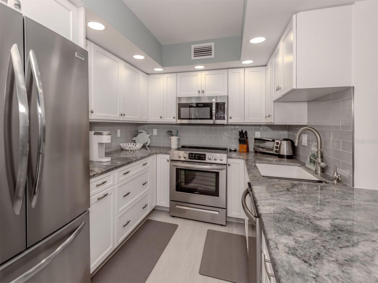 1555 Tarpon Center Drive, Unit 247, Venice, FL 34285 Photo