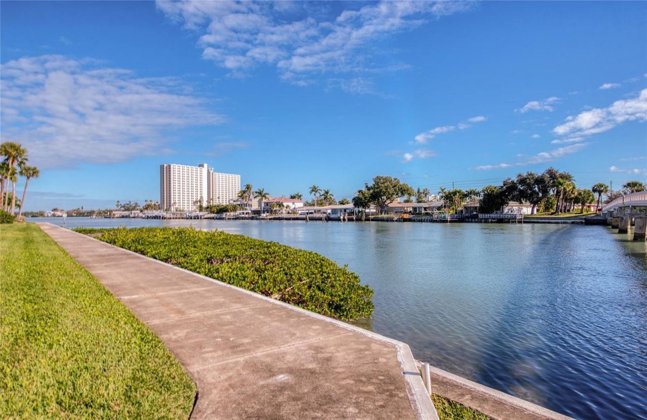 7420 Bay Island Drive S, Unit 174, South Pasadena, FL 33707 Photo