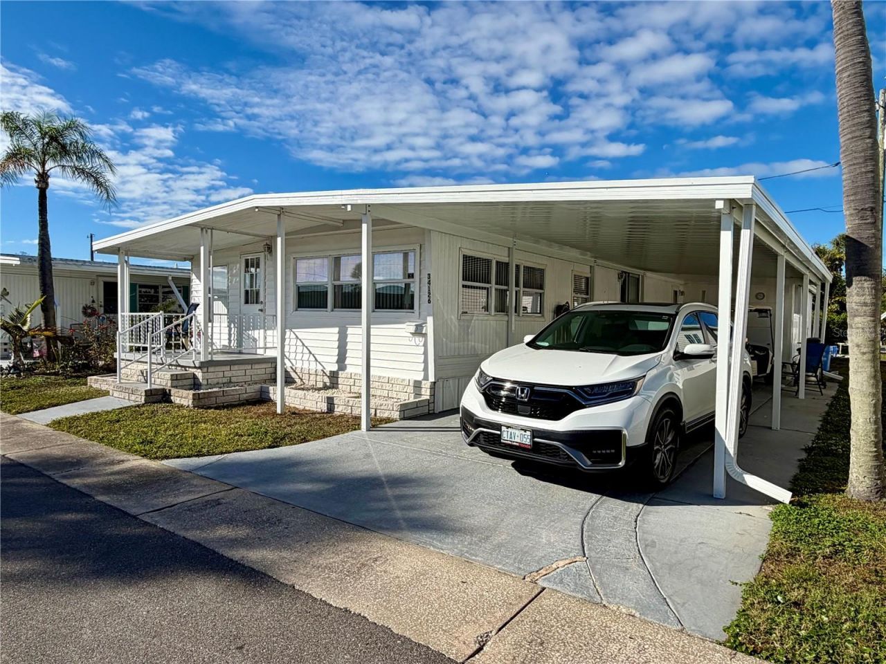 34126 Oak Drive N, Pinellas Park, FL 33781 Main Photo