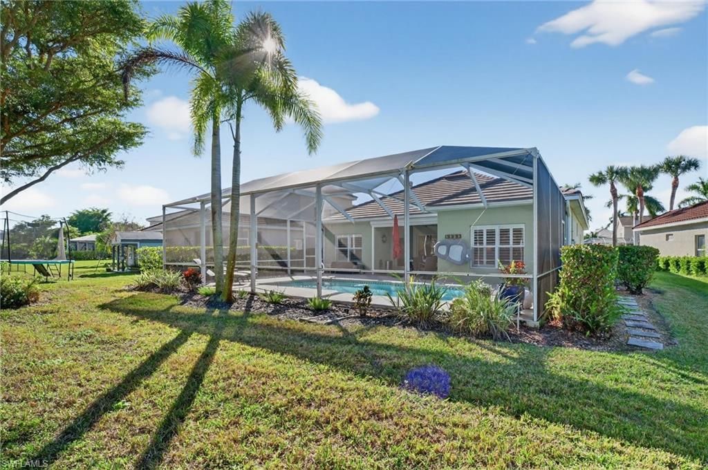 2502 Blackburn Cir, Cape Coral, FL 33991 Photo