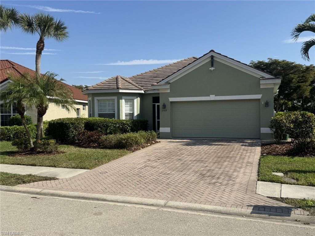 2502 Blackburn Cir, Cape Coral, FL 33991 Photo