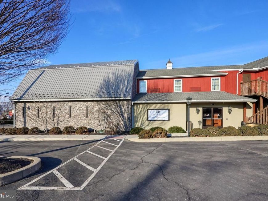 3610 E Newport Road, Intercourse, PA 17534 Main Photo