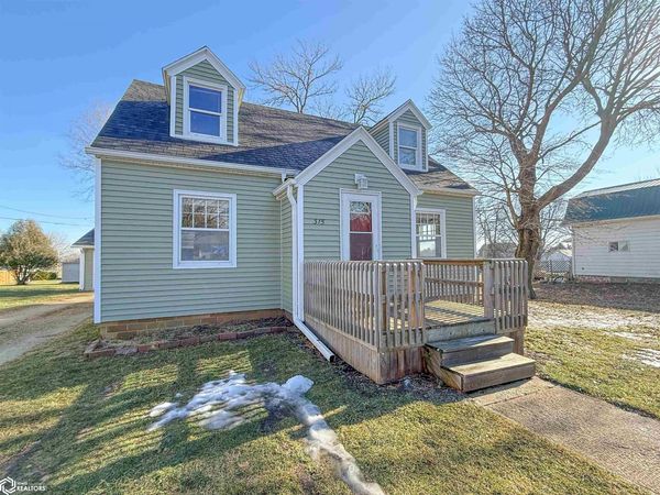 315 S Reynolds Street, Latimer, IA 50452