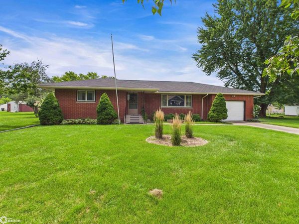 1716 Avenue A Street, Fort Madison, IA 52627