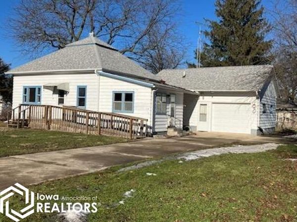 718 Gilman Street, Sheffield, IA 50475