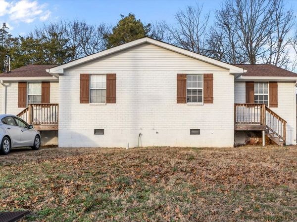 709 Eric Dr, Nashville, TN 37207