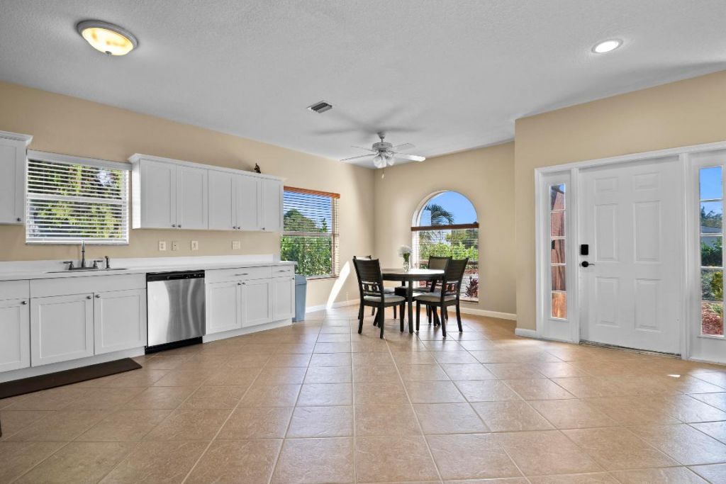 731 S J Street, Lake Worth Beach, FL 33460 Photo
